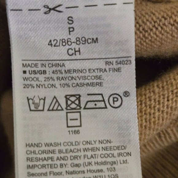 Banana Republic X Filpucci Merino Cashmere Italian Yarn Cardigan Sweater Size S - Picture 6 of 6